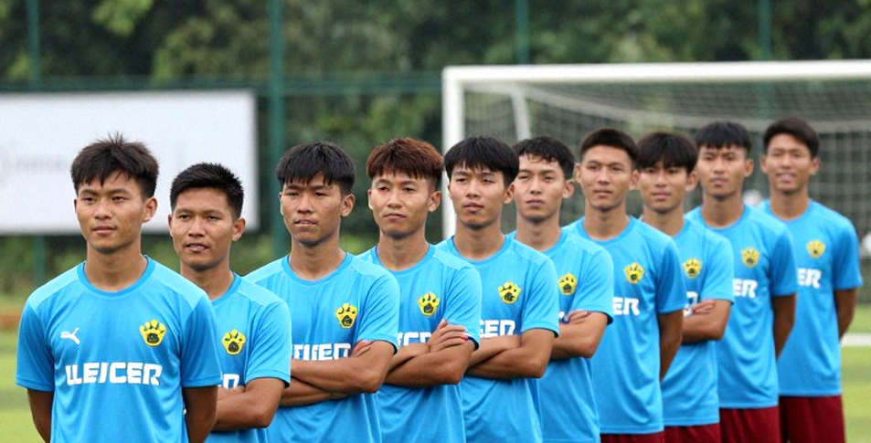 একটি Yoru পিক, একটি ১৩-৩ আর এক নম্বর সিডের ধস: Champions 2026-এর প্রথম দিনে মডেল কী দেখল